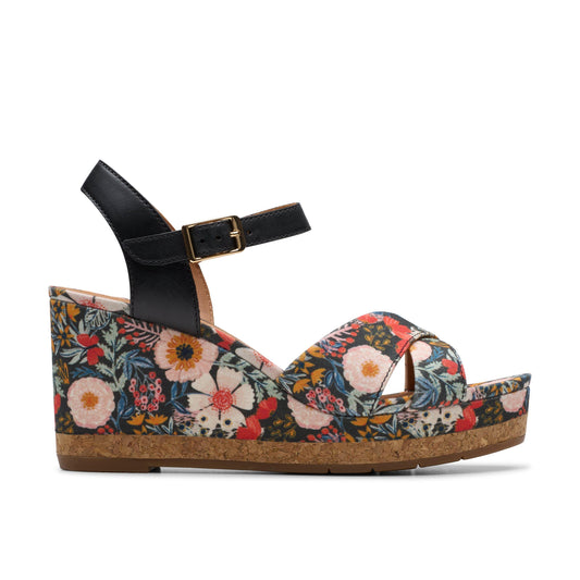Women's Chicly Floral by Clarks