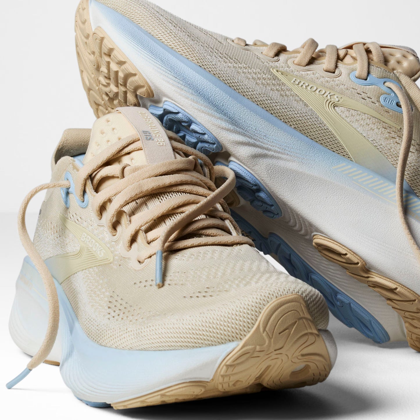 Women's Adrenaline GTS 25 by Brooks