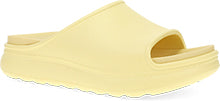 Women's Devyn by Dansko